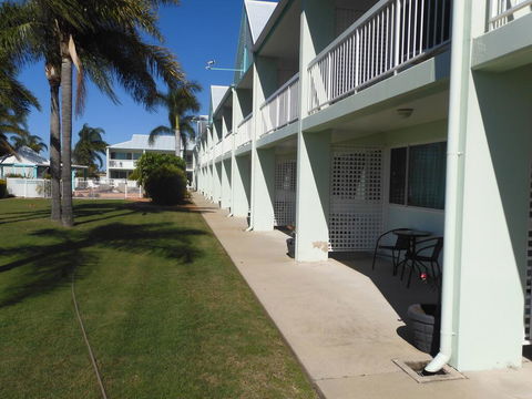 Reef Adventureland Motor Inn - e-Seniors 1