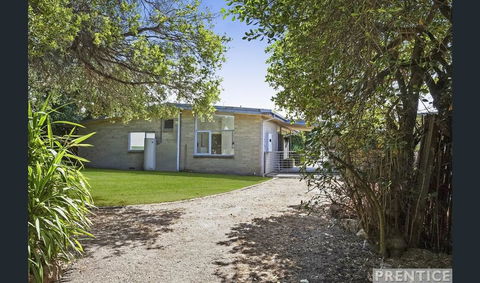 Relax At Tranquil Rye Short Walk To Beach & Shops - e-Seniors 1