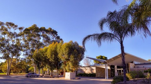 Renmark Country Club - e-Seniors 1