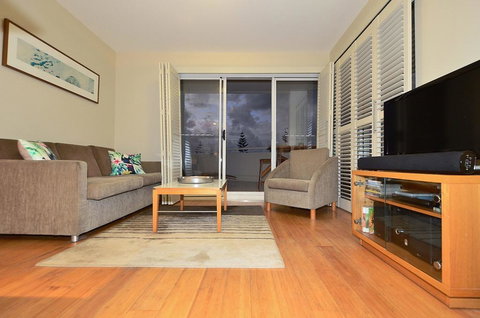 RESORT ON THE BEACH 2214/2215 - e-Seniors 2