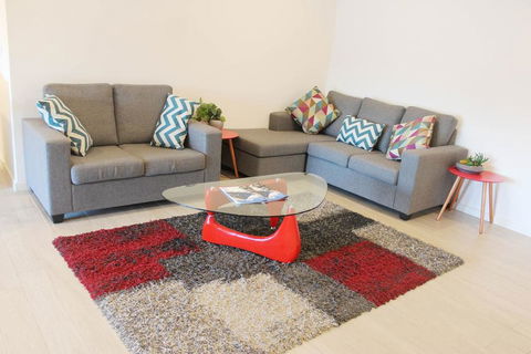 Riverside Apartment Next To Sydney Olympic Park - e-Seniors 1
