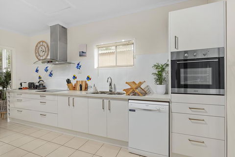 Romley Retreat - Aldinga Beach - e-Seniors 3