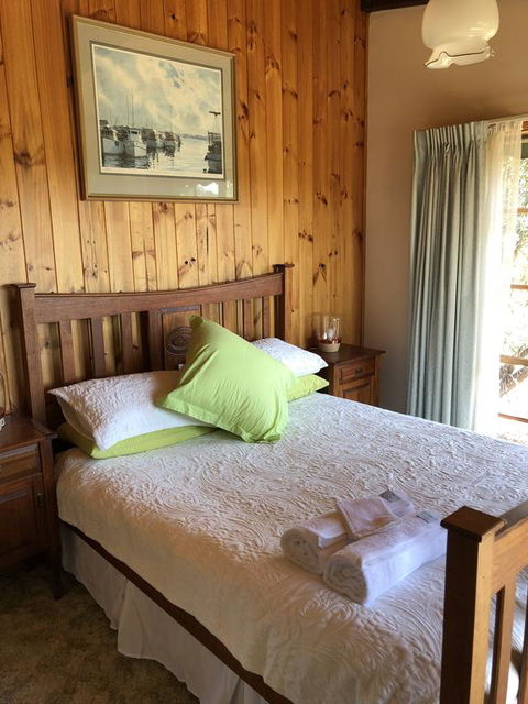 Rose Cottage - e-Seniors 0
