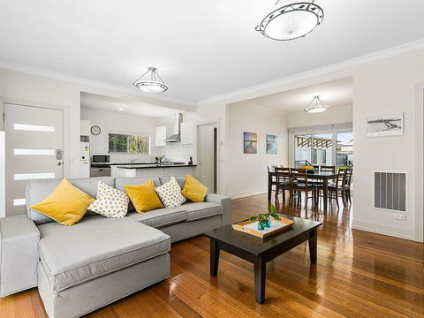 Rye Beach Holiday Home - e-Seniors 2