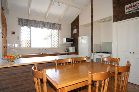 Safety Bay Guest House - e-Seniors 2