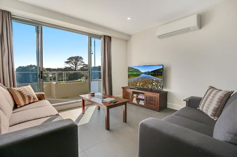 Salt Five Apartment Sorrento - Main Street Location - e-Seniors 1