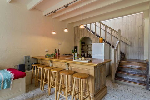 Salty Dog By The Sea - Pet Friendly - e-Seniors 0