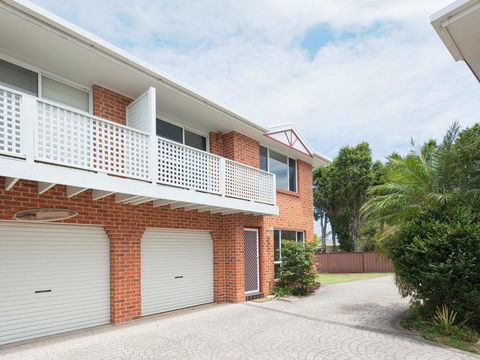 Sanctuary @ Fingal Bay - e-Seniors 3