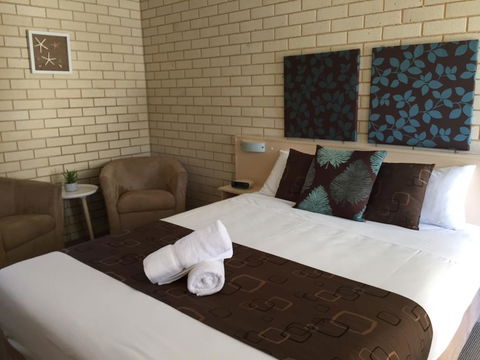 Santa Fe Motel And Holiday Units - e-Seniors 1