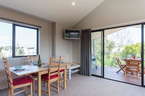 Silversands Beach Cottage - e-Seniors 3
