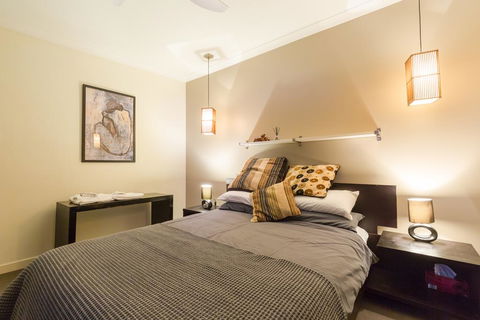 SoHo Penthouse - e-Seniors 3