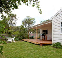 Sorrento Beach Cottages No.1 - in the heart of Sorrento - e-Seniors