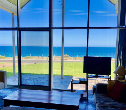 South Beach House 2 - 11 Gold Coast Drive - e-Seniors 0