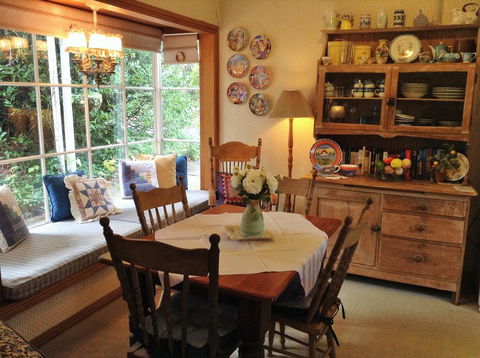 Southdown Cottage - e-Seniors 3
