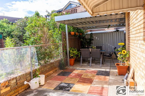 Spoil Yourself With The Perfect Position Of This First Floor Unit - e-Seniors 1