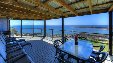 Stanley View Beach House - e-Seniors 1