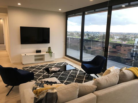 StayCentral Essendon Escape Sub-penthouse - e-Seniors 0