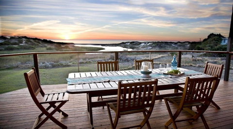 Stones Throw - 26 River View Drive - e-Seniors 0