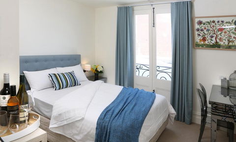 Studio 7 - Saint George Accommodation - e-Seniors 0