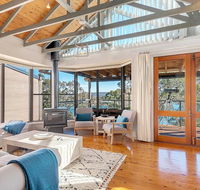 STUNNING WATERFRONT ESCAPE AT DALEYS POINT - e-Seniors