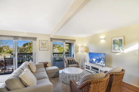 Summer Place - 24 Shearwater Street - e-Seniors 3