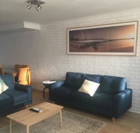 Sunlit Townhouse - e-Seniors