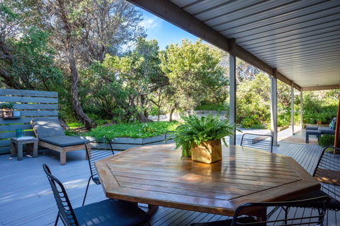 SunnySide At Sorrento: Walk To Beach & Village - e-Seniors 1