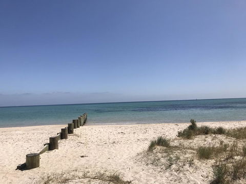 Sunset Over Sea Rosebud McCrae - e-Seniors 2