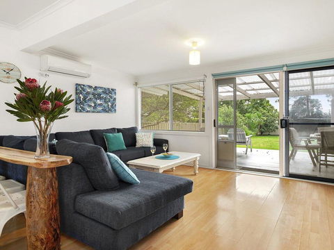 Sunshine Dazed - Walk To Shops And Cafes - e-Seniors 2