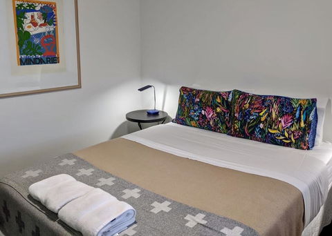 Superb 2 BR Apartment Minutes To CBD- Cen8 - e-Seniors 3