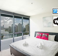 Superb Surfers Paradise Apartment - Top Location - e-Seniors