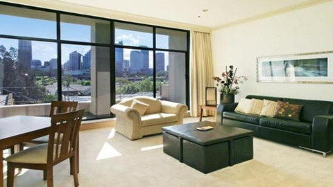 Superior Apartment With Views - e-Seniors 0