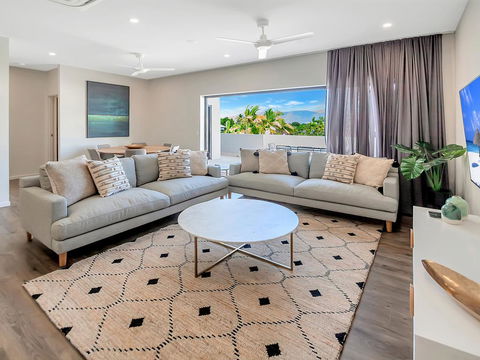 Superior Luxury Apartment In The City - e-Seniors 0