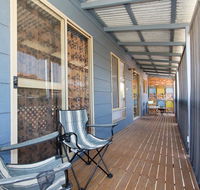 Surf and Sunsets Beach Holiday Home Mandurah - e-Seniors