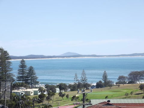 Surf Break & Ocean Break - e-Seniors 0