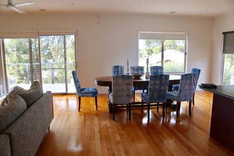 Surf Coast Haven - e-Seniors 0
