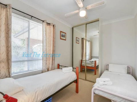 Surf Side Palms 12 - e-Seniors 1