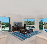 Surfside  Shellys - East Ballina - e-Seniors