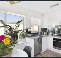 SurfSide Escape in Coogee - e-Seniors