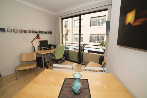 Surry Hills Foster St - e-Seniors 0