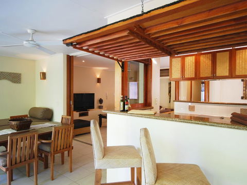 Surya Beachfront Villa No.1 - e-Seniors 2