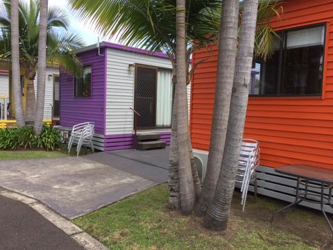 Sussex Palms Holiday Park - e-Seniors 0