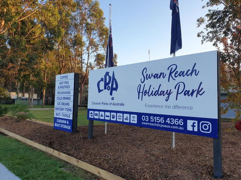 Swan Reach Holiday Park - e-Seniors 1