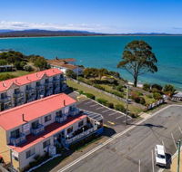 SWANSEA VILLAS - e-Seniors
