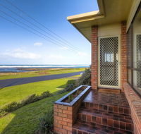 Swimmers Rest - uninterrupted panoramic ocean views - 1 Bedroom - e-Seniors