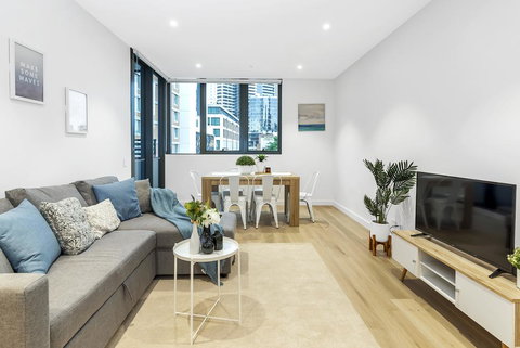 Sydney CBD Darling Harbour & ICC 2BR Free Parking - e-Seniors 1