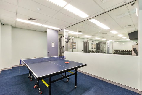 Sydney CBD Self Contained Modern Studio Apartments (PITT) - e-Seniors 1