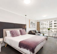 Sydney CBD Studio Apartment with Stunning View of Darling Harbour 1704 KNT - e-Seniors