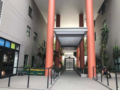 Sydney CBD, Live Like You're At Home (W/Parking) - e-Seniors 2