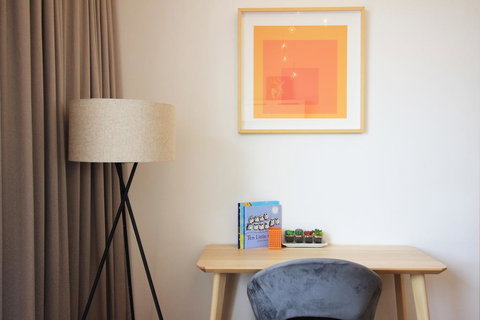 Sydney Central UTS- Stylish 3BR Private Apartment - e-Seniors 2